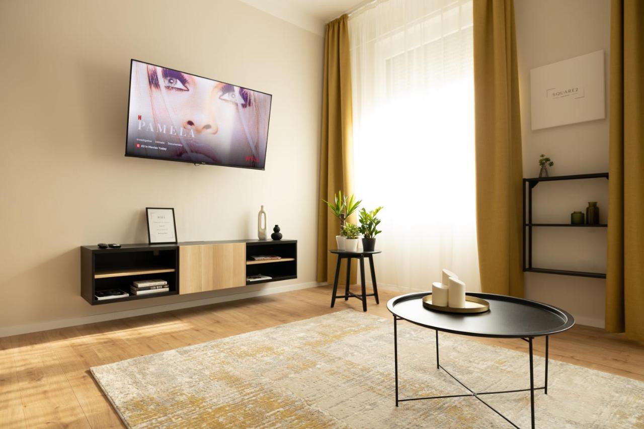 Square 2 Apartment Debrecen Bagian luar foto